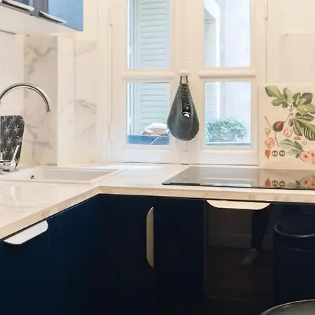 Beautiful Apt Near Champs-elysees * Paryż