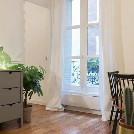 Beautiful Apt Near Champs-elysees Apartament Paryż